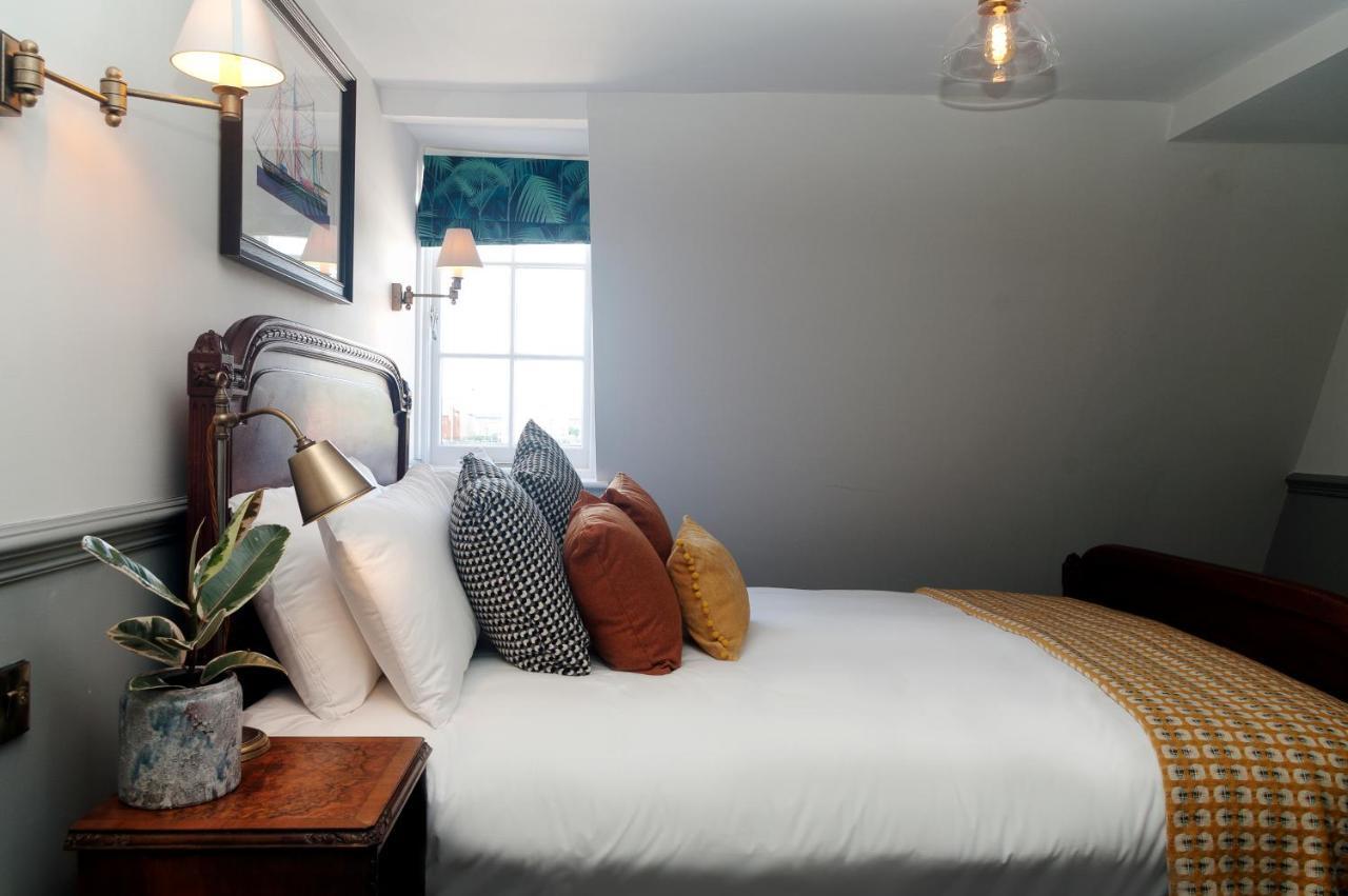 Admiral Hardy Hotel London Bagian luar foto