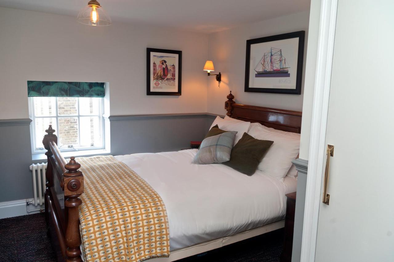 Admiral Hardy Hotel London Bagian luar foto